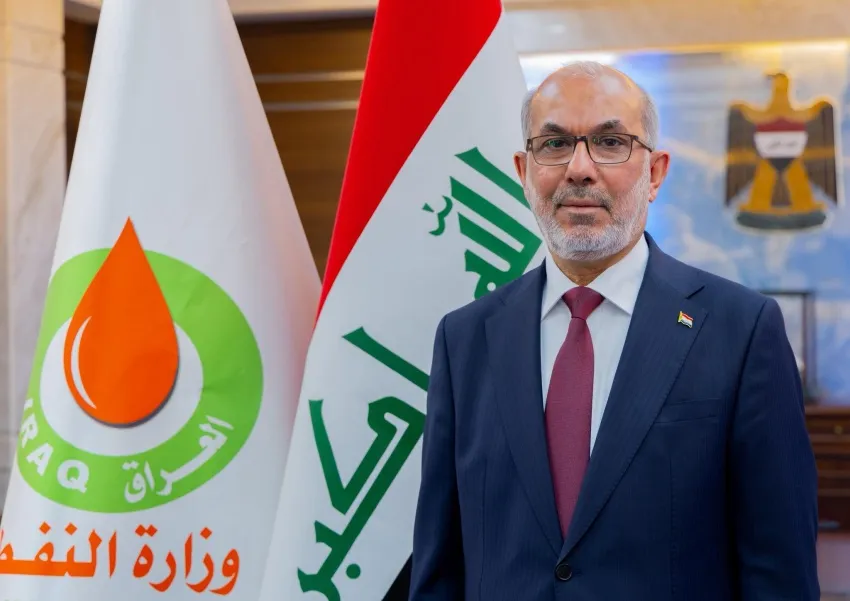وزير النفط يؤكد استمرار تأمين المشتقات النفطية وانسيابية تجهيز الوقود للمواطنين