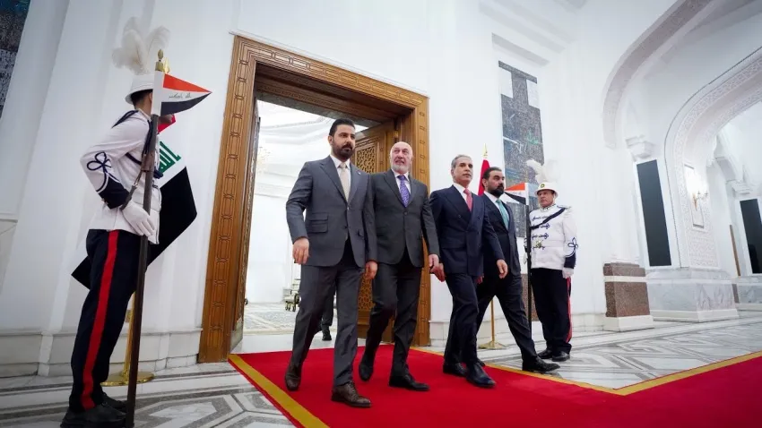 الرئاسات الأربع تؤكد ضرورة الإسراع في استكمال الكابينة الوزارية بأقرب وقت
