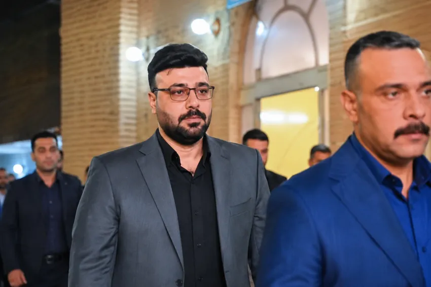 من كوافير الى ملياردير.. "مصطفى الحلاق" صندوق "علاء سمير" الأسود في ملفات الكهرباء والعقارات