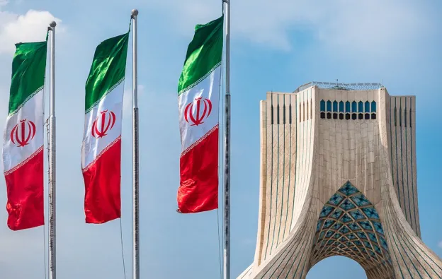 الخارجية الإيرانية: ملتزمون بعهودنا ما دامت واشنطن تفي بالتزاماتها