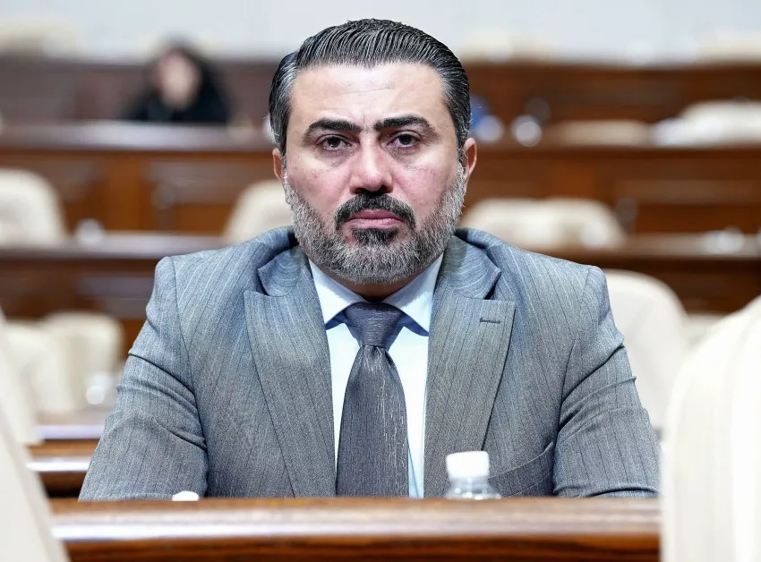 نائب عن النجف: مادة مختبرية بمليون دينار تُسجل بـ 13 ضعفا في مذاخر المحافظة