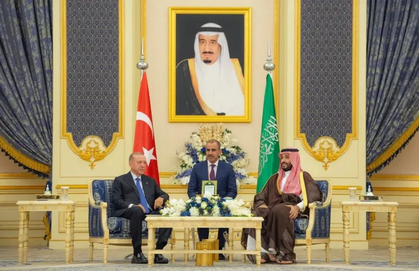 خبير تركي: اتفاقية مكة للدفاع المشترك ولادة لتحالف إسلامي يغيّر موازين القوى