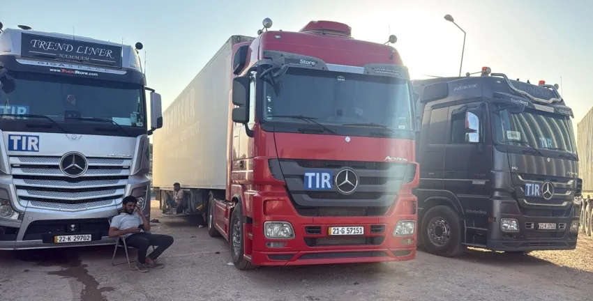 العراق يعزز موقعه كممر لوجستي.. تسجيل 1754 رحلة لنظام "TIR" خلال آب