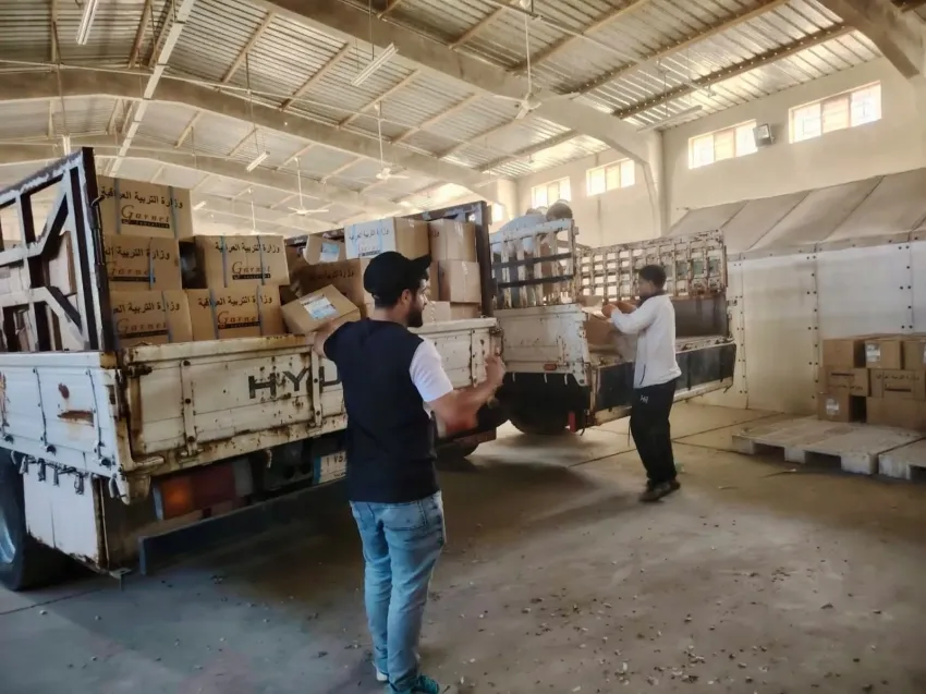 تأخر المناهج.. نائب يكشف تحركا للتحقيق في مكائن طباعة متروكة بوزارة التربية وهدر المال العام